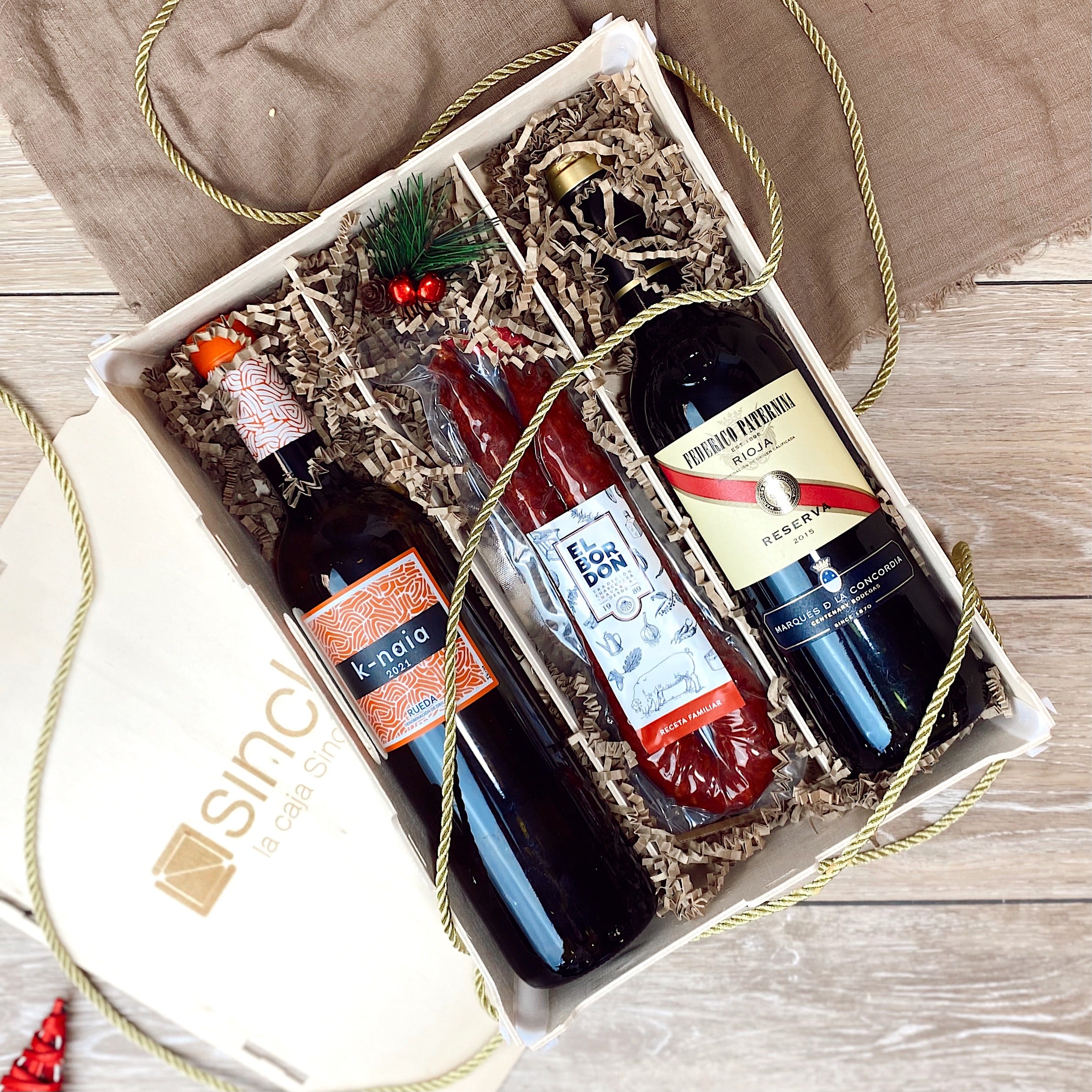 Unidades sueltas sin personalizar: Estuche 3 botellas vino Sincla-box
